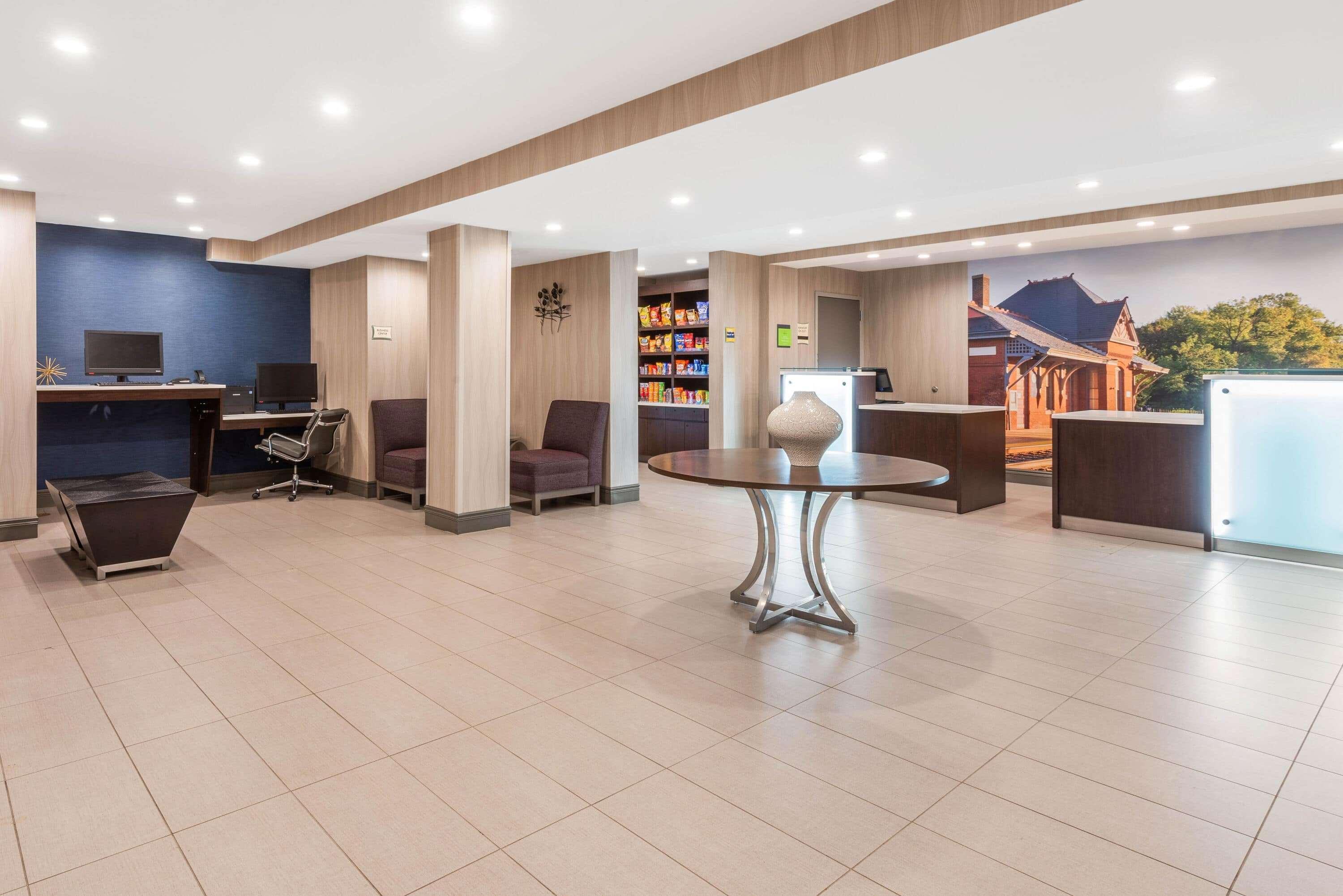 La Quinta By Wyndham Aberdeen-apg