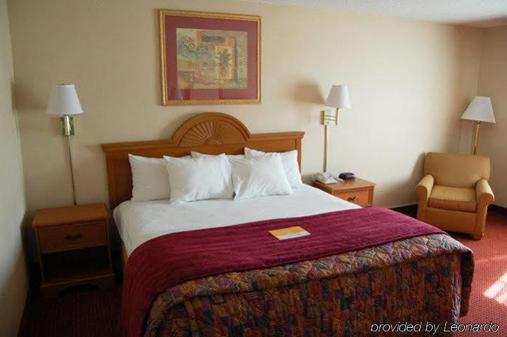 La Quinta By Wyndham Aberdeen-apg Hotel